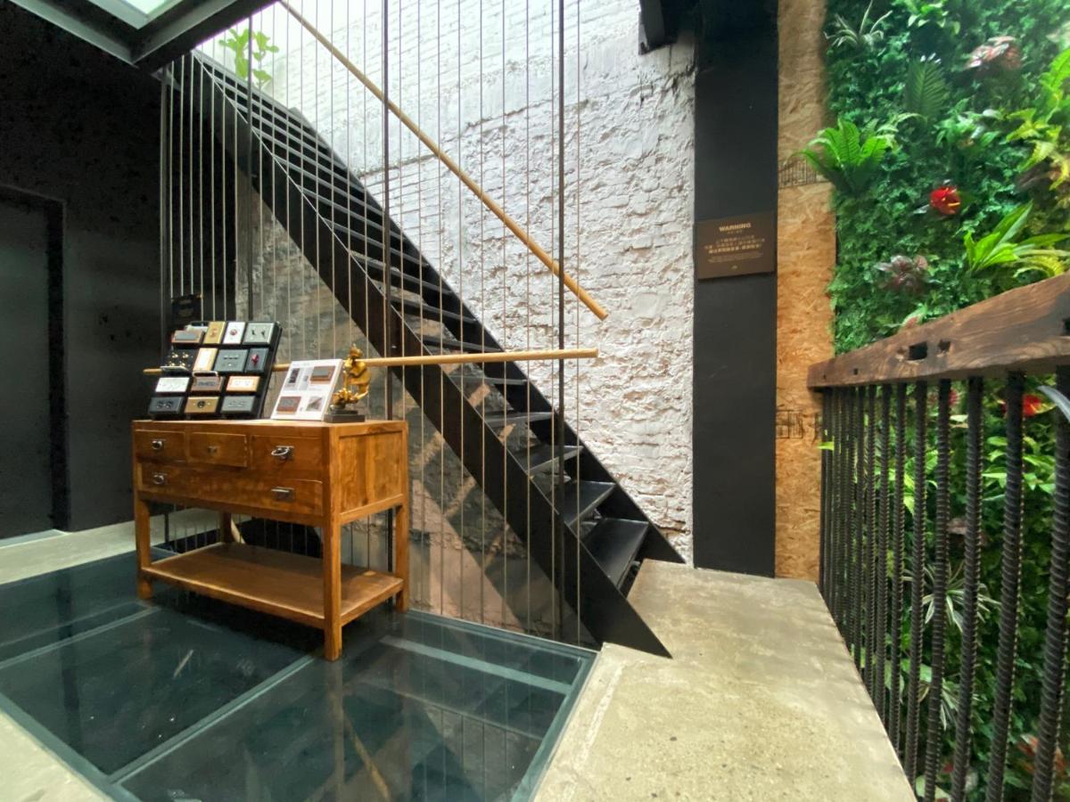 K. Gold Hotel Taichung Buitenkant foto