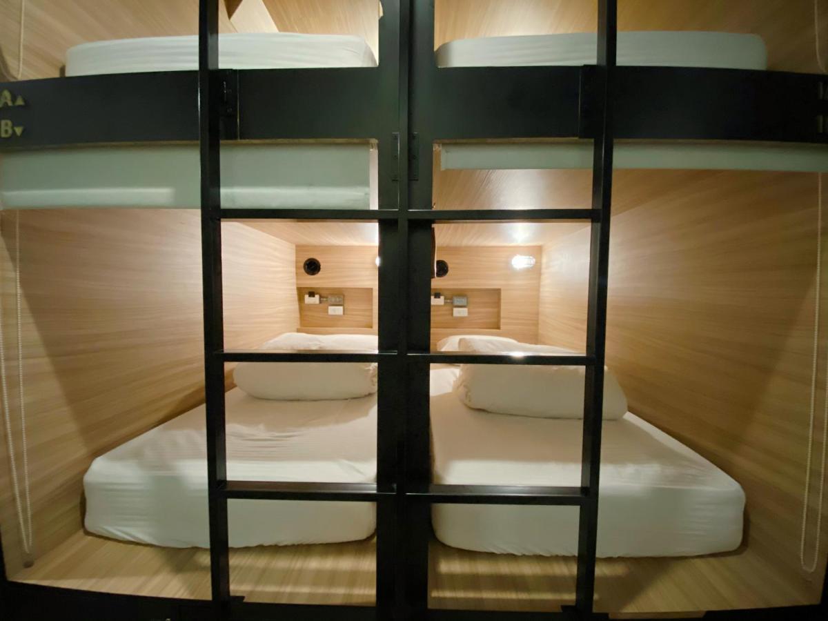 K. Gold Hotel Taichung Kamer foto