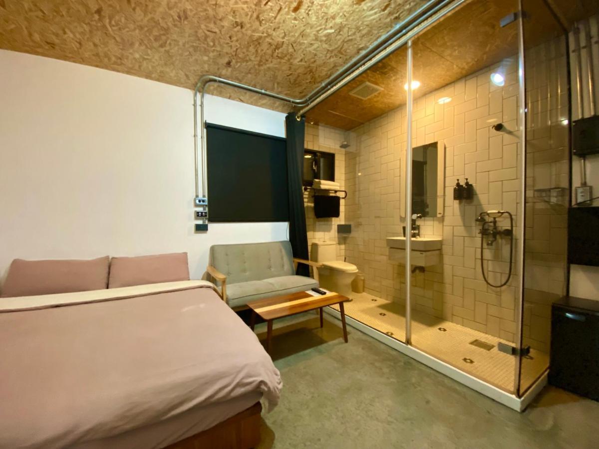 K. Gold Hotel Taichung Kamer foto