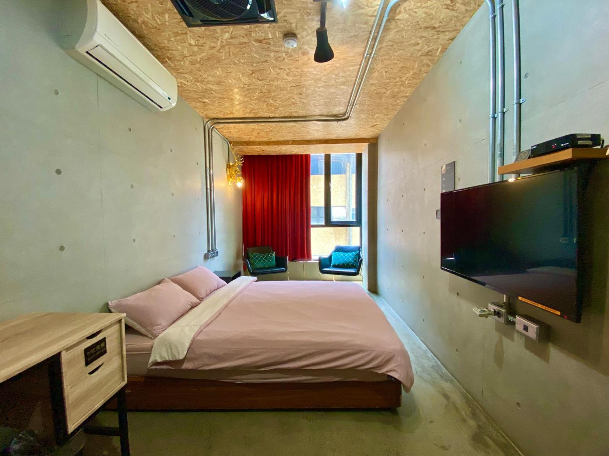 K. Gold Hotel Taichung Kamer foto