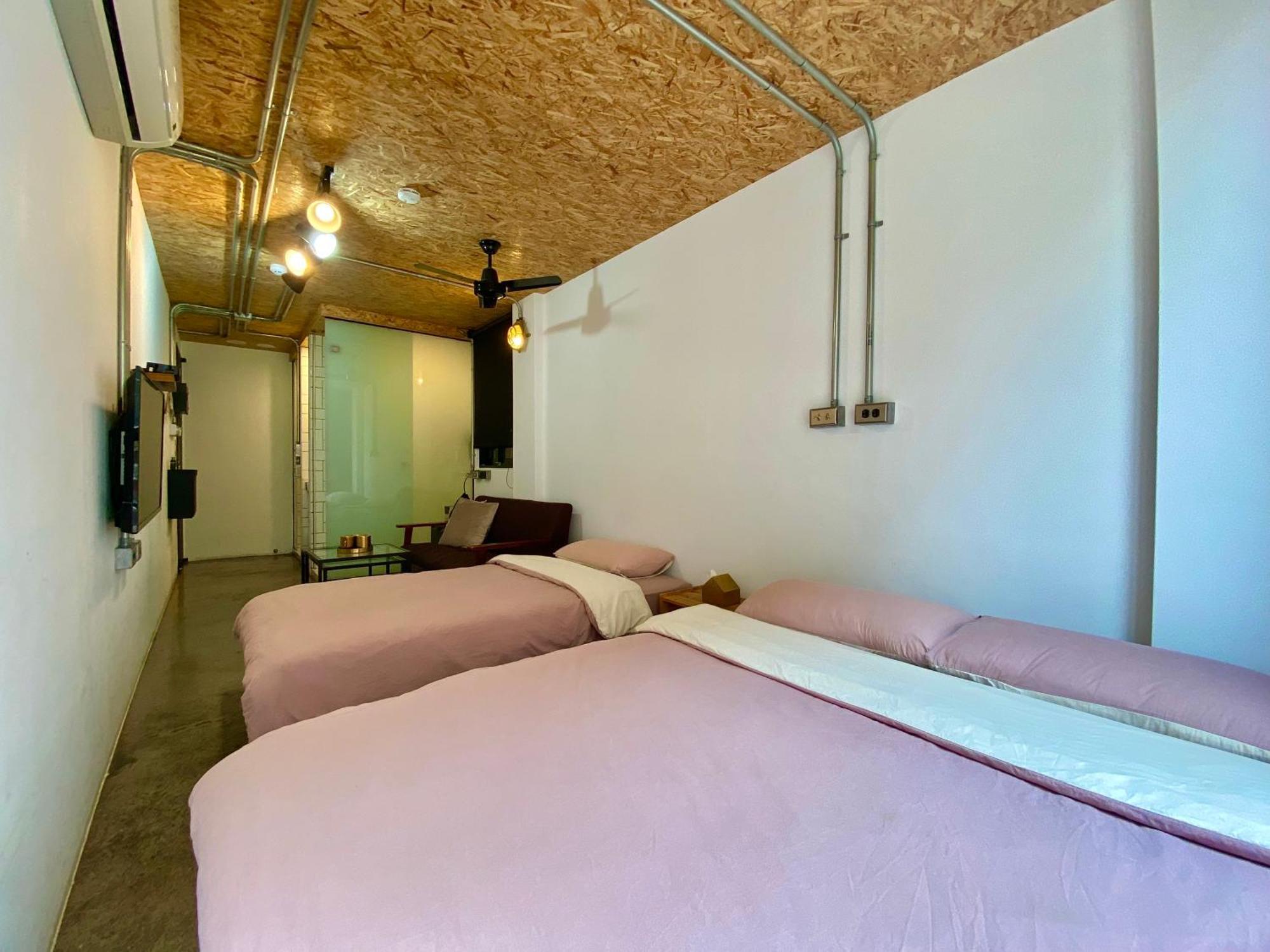 K. Gold Hotel Taichung Kamer foto