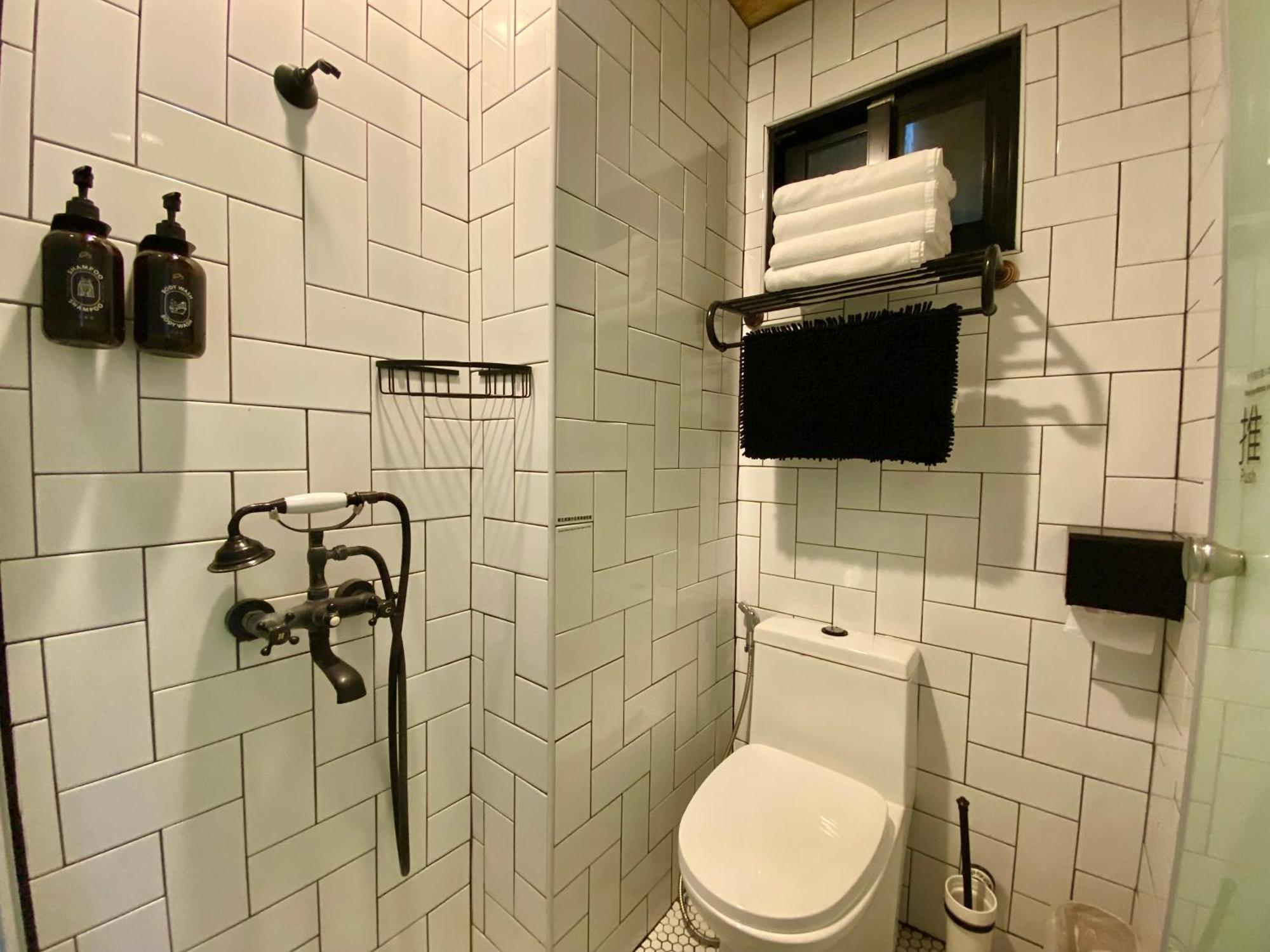 K. Gold Hotel Taichung Kamer foto